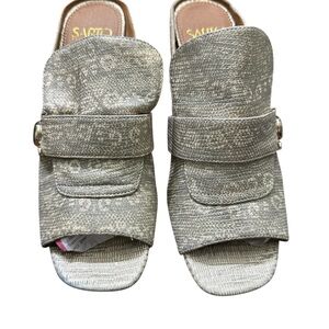 Franco Sarto Women's Gold-tone Gray Slip-on Shoes Leather Buckle Reptile…